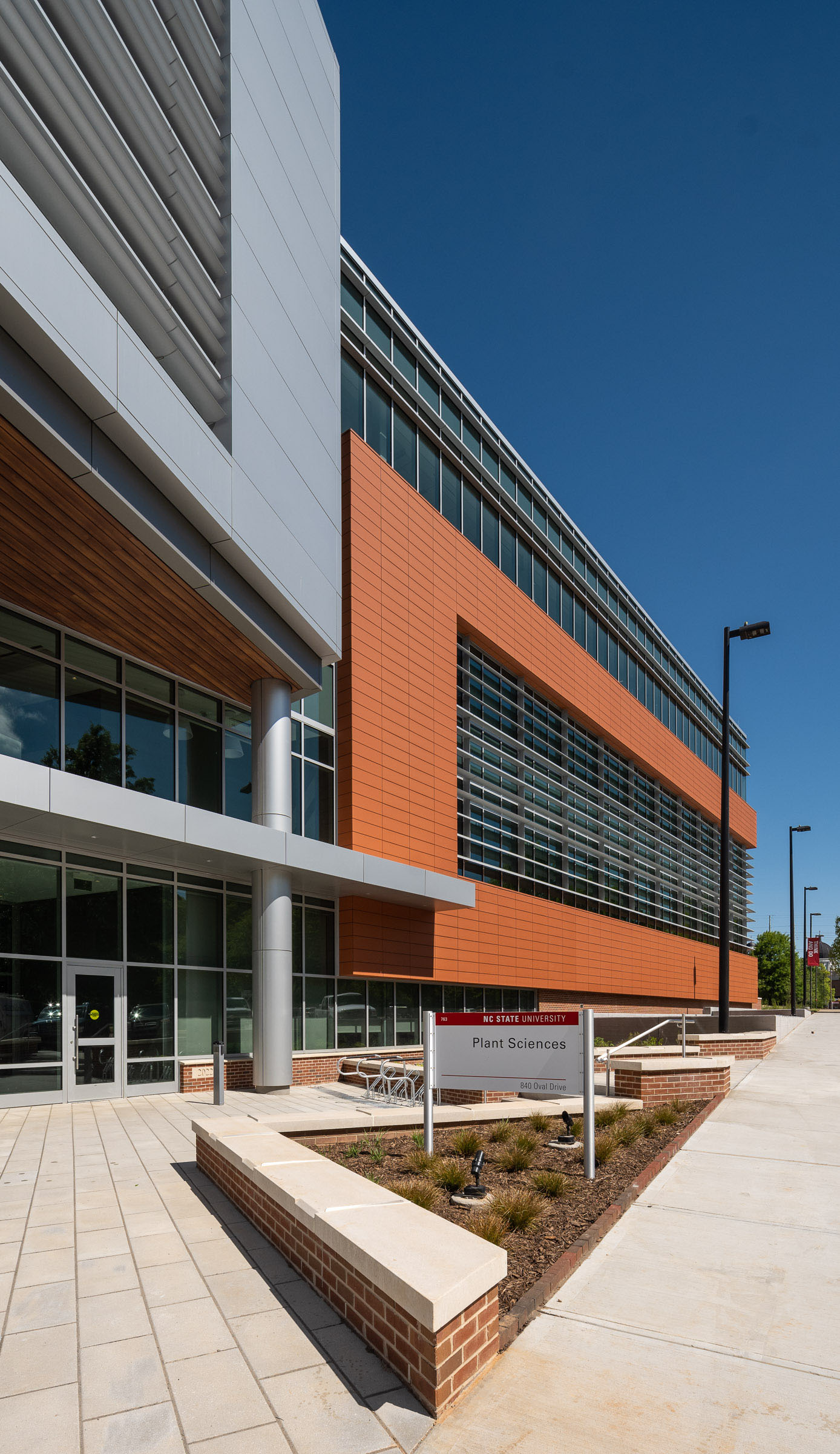 nc-state-plant-sciences-building-graham-hodge-associates-inc
